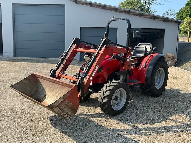 Valpadana vierwielaangedreven landbouwtractor - afbeelding 1 van  21
