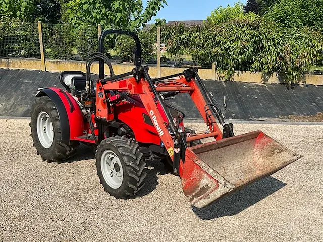Valpadana vierwielaangedreven landbouwtractor - afbeelding 12 van  21