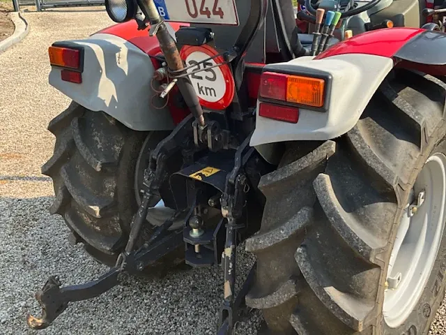 Valpadana vierwielaangedreven landbouwtractor - afbeelding 18 van  21
