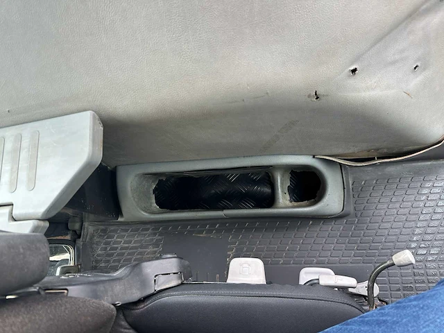 Valtra - t150 - vierwielaangedreven landbouwtractor - afbeelding 25 van  33