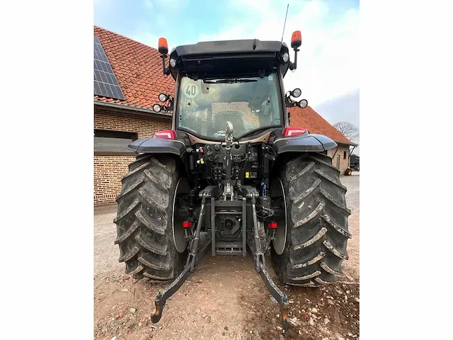 Valtra g115 2021 - afbeelding 45 van  47