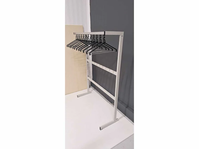Van esch - garderobe kapstok - afbeelding 5 van  5