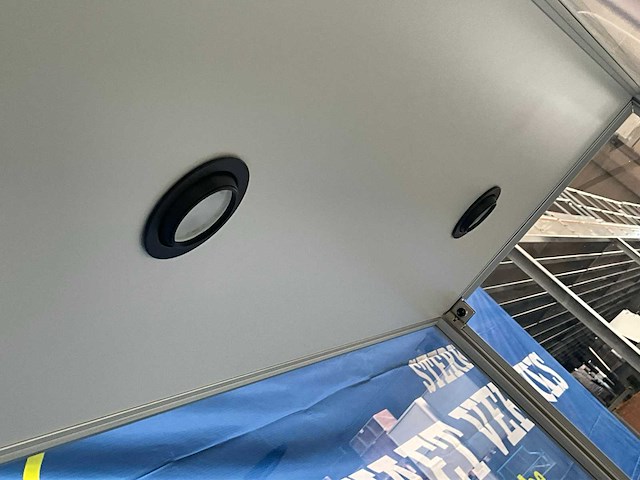 Van esch vitrinekast - afbeelding 4 van  7