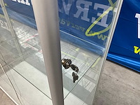 Van esch vitrinekast - afbeelding 6 van  7