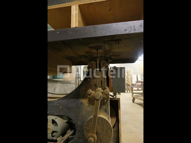 Vanden abelle inlegwerk figuurzaagmachine omgebouwd tot schuurmachine - afbeelding 10 van  13