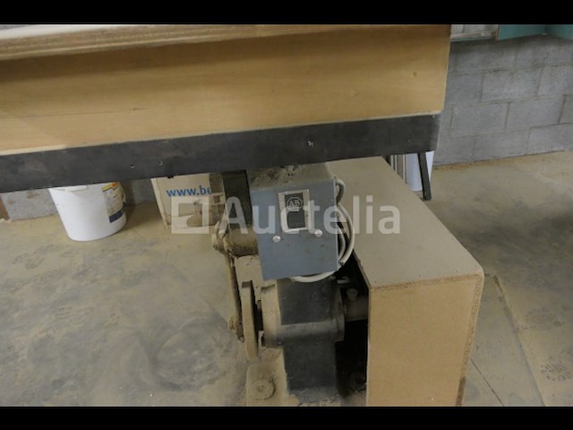 Vanden abelle inlegwerk figuurzaagmachine omgebouwd tot schuurmachine - afbeelding 13 van  13