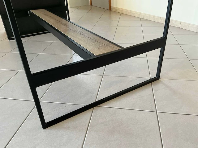 Vareno - hoge tafel - afbeelding 7 van  9