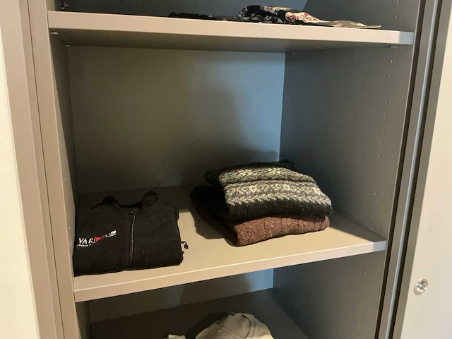 Vareno - kast onder schuine wand - afbeelding 3 van  24