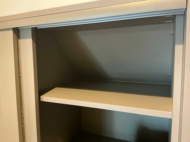 Vareno - kast onder schuine wand - afbeelding 20 van  24