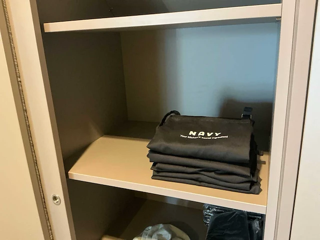 Vareno - kast onder schuine wand - afbeelding 21 van  24