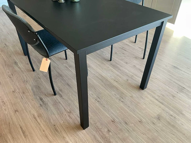 Vareno - tafel xander - afbeelding 3 van  7