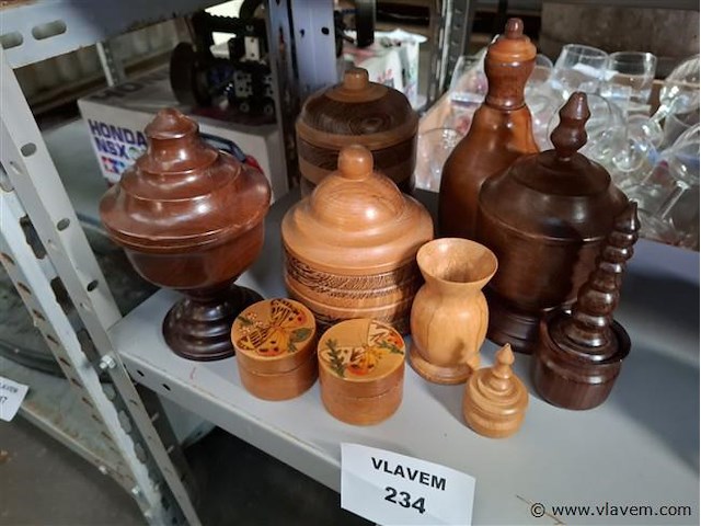 Varia hout - afbeelding 1 van  1