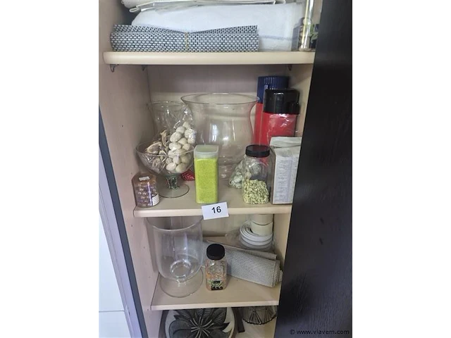 Varia in de kast - afbeelding 3 van  4