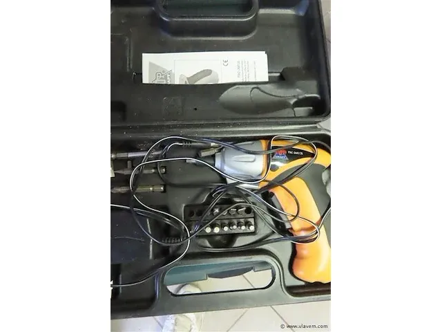Varia werkmaterialen, 2x black&decker en 1xtopcraft - afbeelding 3 van  3