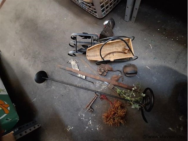 Varia - afbeelding 2 van  2