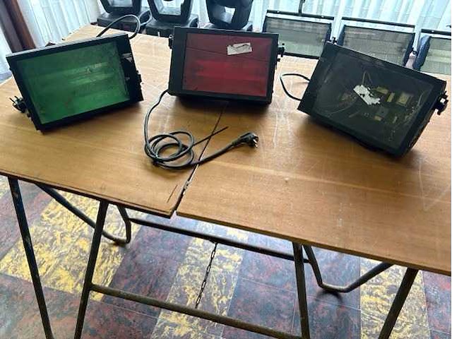 Various light equipment (3x) - afbeelding 1 van  9