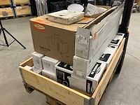 Various light equipment - afbeelding 10 van  18