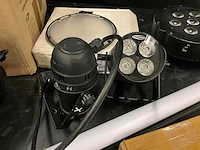 Various light equipment - afbeelding 17 van  18