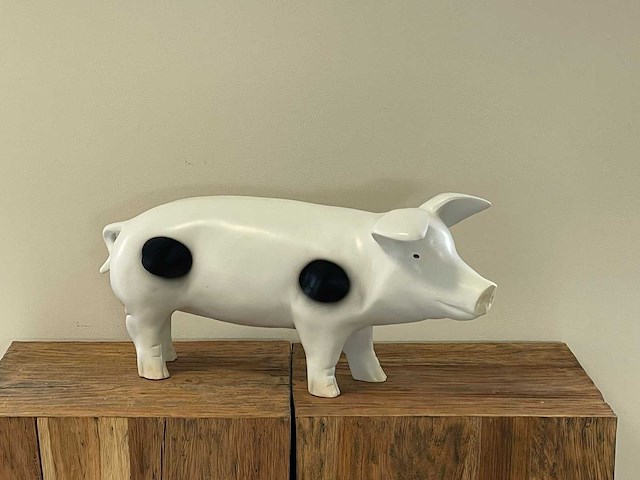 Varken staand h22cm x l42cm wit/zwart - afbeelding 1 van  1