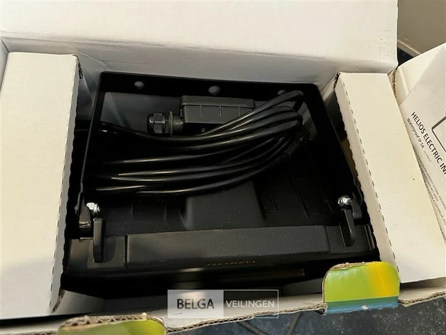 Varma infrarood verwarming 1300 watt - afbeelding 3 van  4