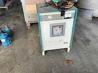 Varta acculader - afbeelding 1 van  4