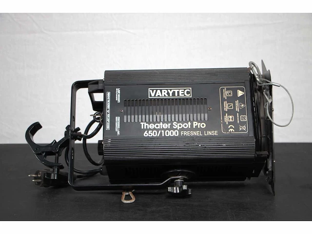 Varytec - theather spot pro - par spotlight/fresnel (4x) - afbeelding 2 van  9