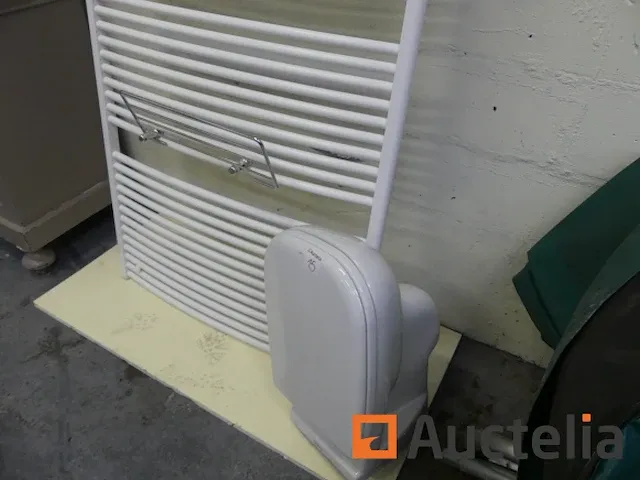 Vasco badkamer wandradiator - afbeelding 4 van  6