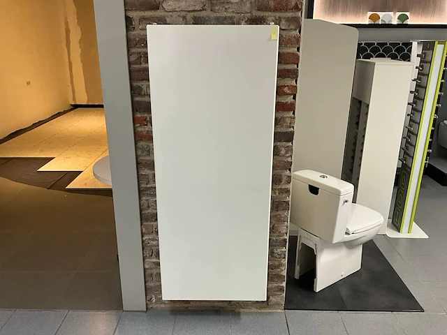 Vasco design wandradiator - afbeelding 1 van  5
