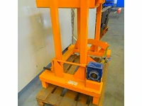 Vatenkantelaar 300kg - afbeelding 1 van  4