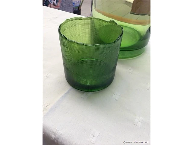 Vazen gekleurd ( groen) - afbeelding 3 van  3