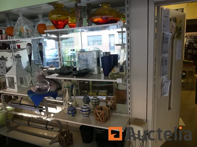 Vazen, verschillend decoraties, roll houder voor packaging gift - afbeelding 3 van  8
