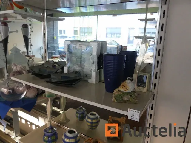 Vazen, verschillend decoraties, roll houder voor packaging gift - afbeelding 4 van  8
