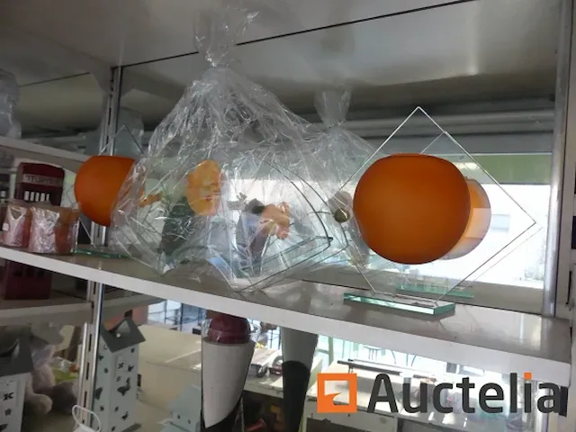 Vazen, verschillend decoraties, roll houder voor packaging gift - afbeelding 7 van  8