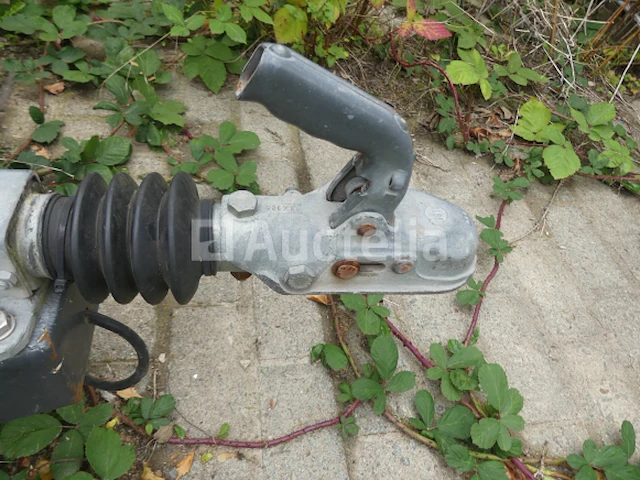 Vee aanhanger w.m. y2-10-2000 - afbeelding 7 van  13