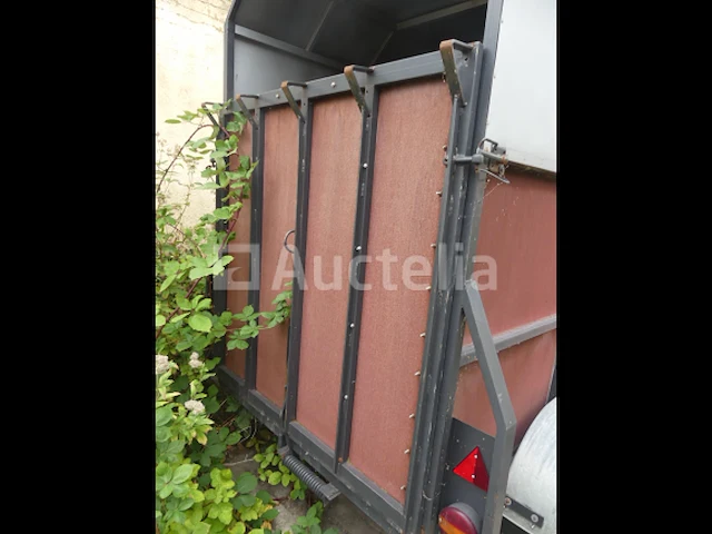 Vee aanhanger w.m. y2-10-2000 - afbeelding 11 van  13
