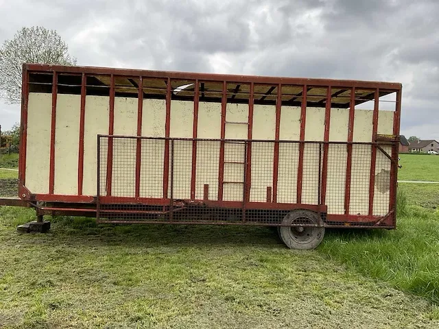 Veeaanhangwagen - afbeelding 1 van  12