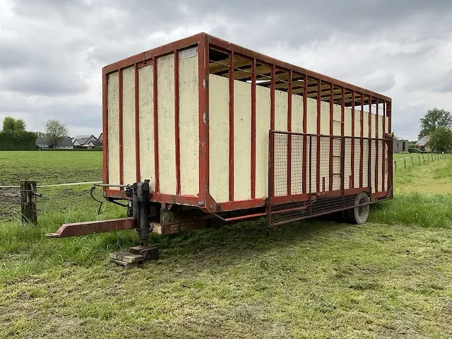 Veeaanhangwagen - afbeelding 5 van  12
