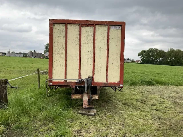 Veeaanhangwagen - afbeelding 6 van  12