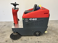 Veeg-en schrobmachine ep zl-t1250 - bj 2023