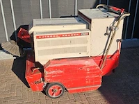 Veegmachine gutbrod - afbeelding 1 van  1