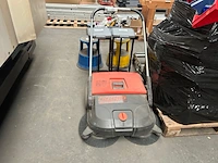 Veegmachine haaga - afbeelding 1 van  5