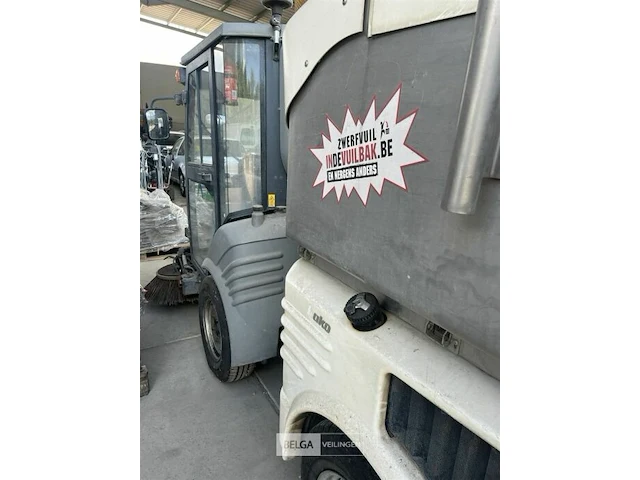 Veegmachine hako - afbeelding 4 van  9