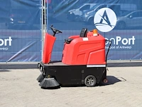 Veegmachine iri-france w-1250 elektrisch 2022 - afbeelding 1 van  1