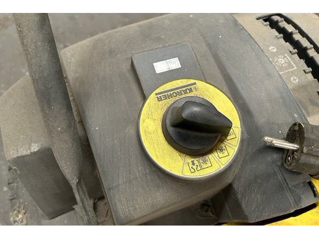 Veegmachine kärcher - afbeelding 8 van  10