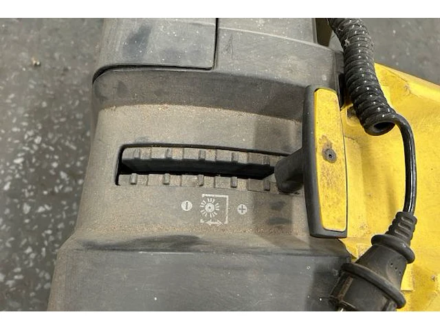 Veegmachine kärcher - afbeelding 9 van  10