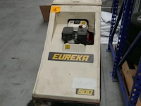Veegmachine op benzine eurika - afbeelding 2 van  5