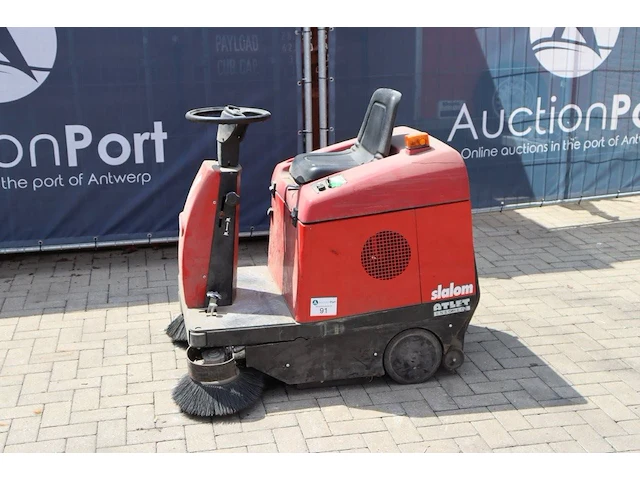 Veegmachine rcm slalom e elektrisch 2010 - afbeelding 1 van  1
