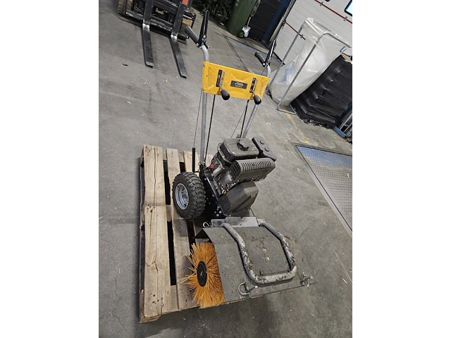 Veegmachine stiga sws 800 g - afbeelding 1 van  1