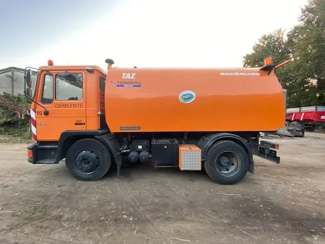 Veegwagen man 14152 schörling - afbeelding 2 van  7