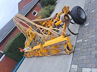 Veenhuis cultivator + fronttank voor groenbemesting - afbeelding 2 van  7